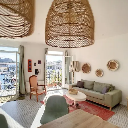 Le Classe Vip Vue Feerique Sur Le Vieux Port